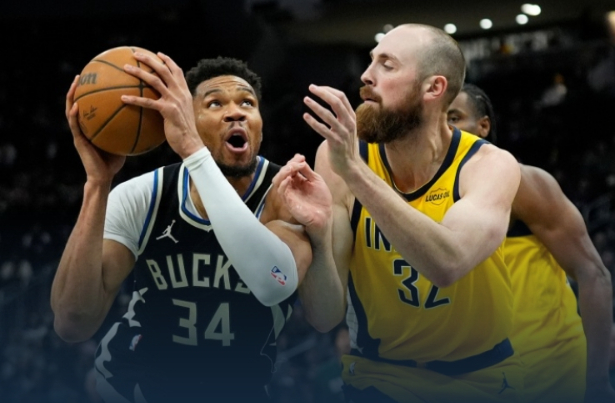 开云体育下载-雄鹿大胜步行者，字母哥31+14+8，内史密斯32分2板|吉安尼斯·安特托孔波|扬尼斯-阿德托昆博|印第安纳步行者队|密尔沃基雄鹿队|阿隆·内史密斯_新浪体育_新浪新闻